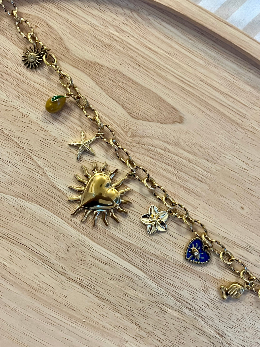 Collier Soleil d’or